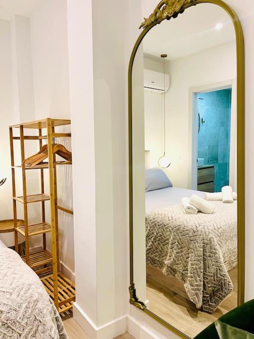 New Luxurious Studio With Patio/Center Διαμέρισμα Μάλαγα Εξωτερικό φωτογραφία